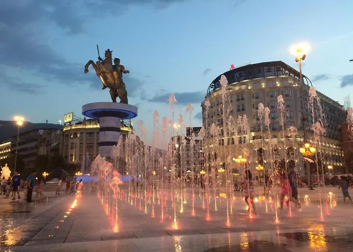 Апартаменти S *